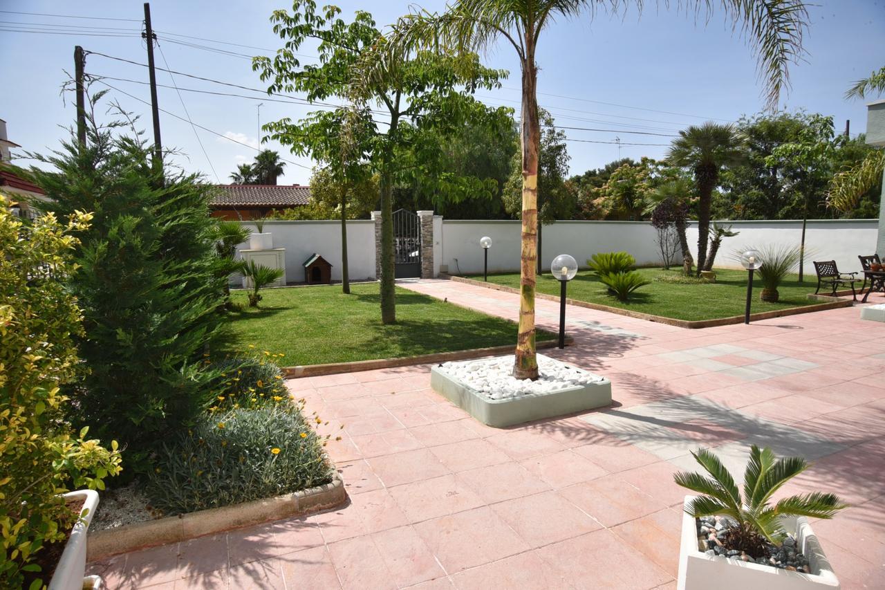 Villa Marzia Porto Cesareo Exterior foto